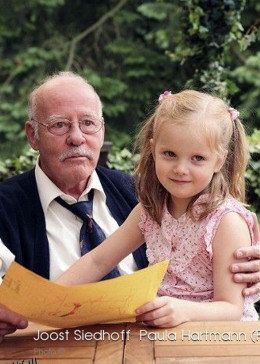 缘是一家人 海报