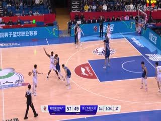 CBA常规赛第18轮 青岛国信水产VS浙江东阳光药 20231218（郭知昊） 海报