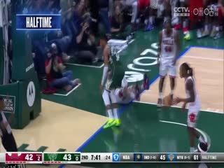 NBA常规赛 尼克斯VS雷霆 20250104 高清海报