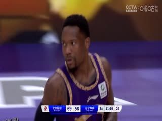 CBA常规赛第11轮 北京控股VS辽宁本钢 20231201（哈秋） 海报