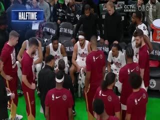 NBA常规赛 魔术VS雄鹿 20250309 海报