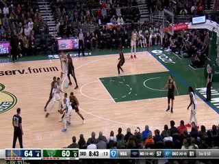 NBA常规赛 勇士VS雄鹿 20250211 高清海报