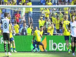 西甲联赛 拉斯帕尔马斯VS瓦伦西亚 20250504 海报