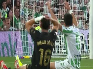 西甲联赛 皇家贝蒂斯VS瓦伦西亚 20250524 海报