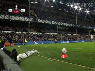 足总杯第三轮比赛 埃弗顿VS彼得堡联 20250110 高清海报