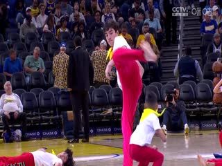 NBA常规赛 火箭VS勇士 20250407 海报