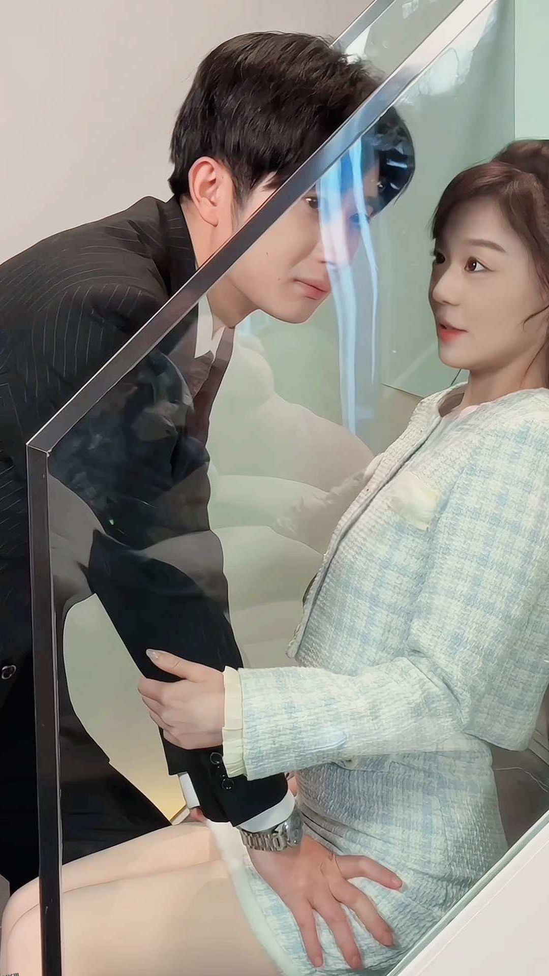 闪婚当天，我怀上了豪门继承人 海报