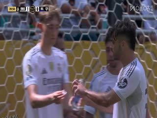 世俱杯小组赛 皇家马德里VS利雅得新月 20250619 海报