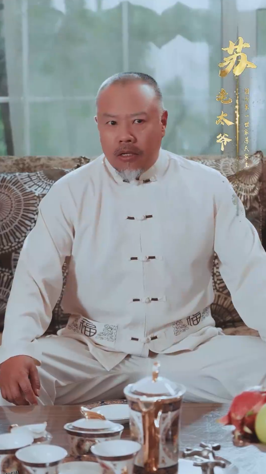 刚被分手，校花产房叫我签字 海报