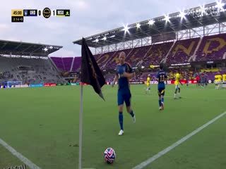 世俱杯小组赛 蔚山HDVS马梅洛迪日落 20250618 海报