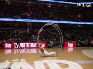 NBA常规赛 雄鹿VS骑士 20251118 海报