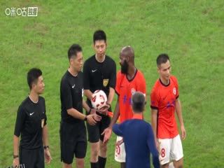 中超联赛 青岛海牛VS山东泰山 20250920 海报