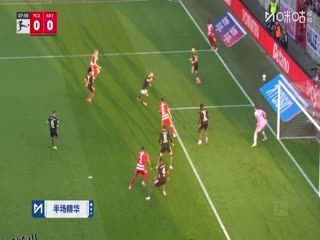 德甲联赛 柏林联VS拜仁慕尼黑 20251108 海报