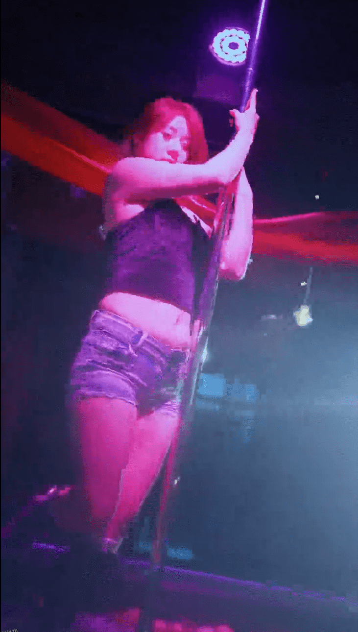 婚宠叶总对妻着迷 海报