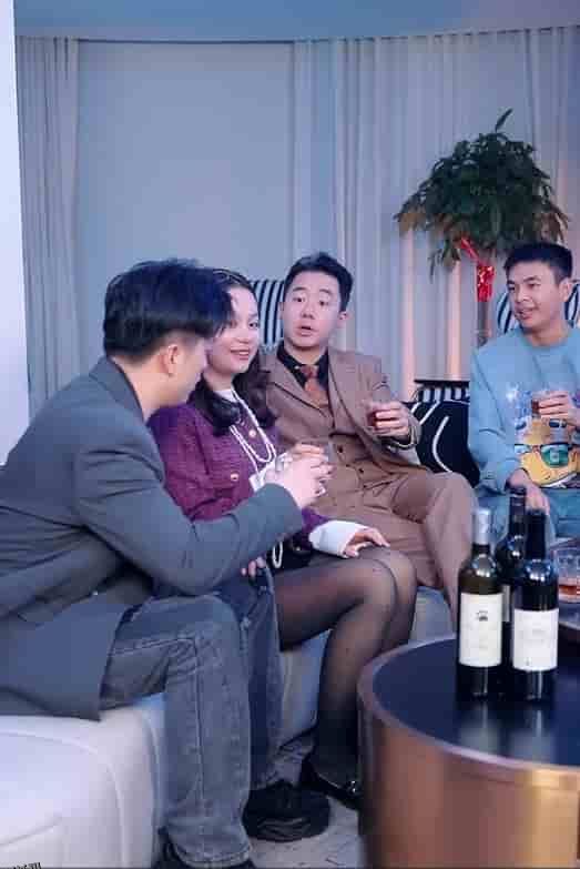 重逢傅总红了眼雨中卑微示爱 海报