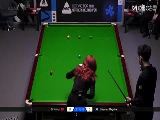 2025斯诺克北爱尔兰公开赛32进16 斯蒂芬·马奎尔0-4斯佳辉（朱峰立） 20251022 海报