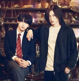 UNREAL：不条理杂货店 海报