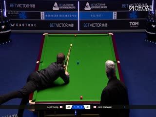 2025斯诺克北爱尔兰公开赛决赛上半场回放 杰克·利索夫斯基4-4贾德·特鲁姆普 20251027 海报