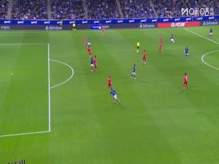 西甲联赛 皇家奥维耶多VS奥萨苏纳 20251104 海报