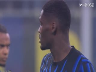 意甲联赛 国际米兰VS克雷莫内塞 20251005 海报