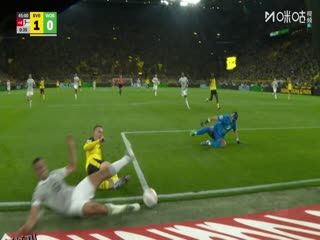 德甲联赛 多特蒙德VS沃尔夫斯堡 20250922 海报