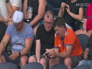 世俱杯小组赛 帕丘卡VSFC萨尔茨堡 20250619 海报